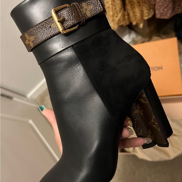 Lv Ankle boots - Picture 3 of 3